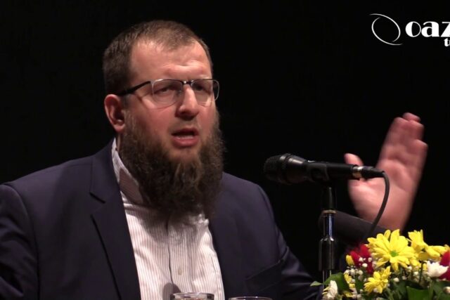 FORMALIZAM U VJERI – hafiz mr. Adnan Mrkonjić